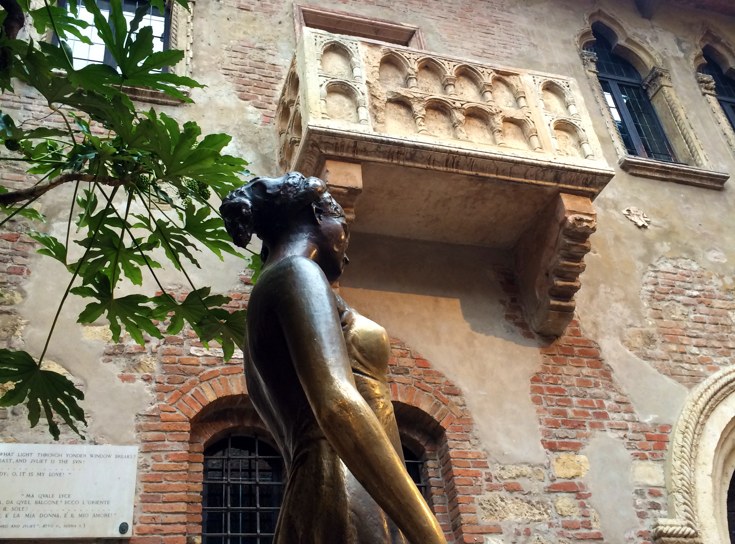 Juliet and her famous balcony