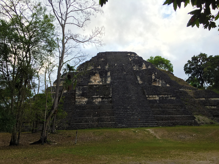 Lost World Pyramid, Mundo Perdido, Tikal