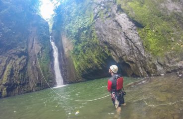 Desafio, desafio adventure company, costa rica, adventure, la fortuna, rapelling, canyoning, white water rafting, rio balsa